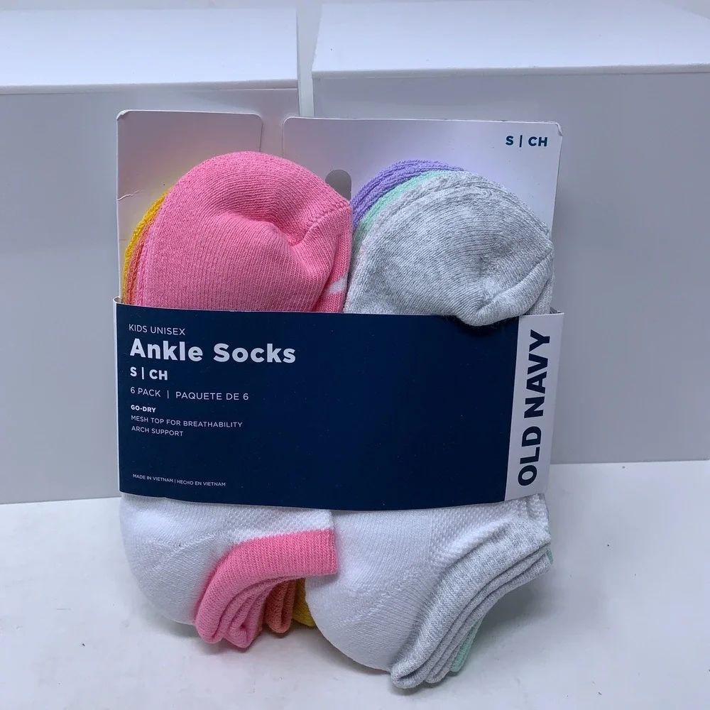 Old Navy Girls Small Shoe Size 11-13 Multicolor Ankle Socks 6 Pack NWT